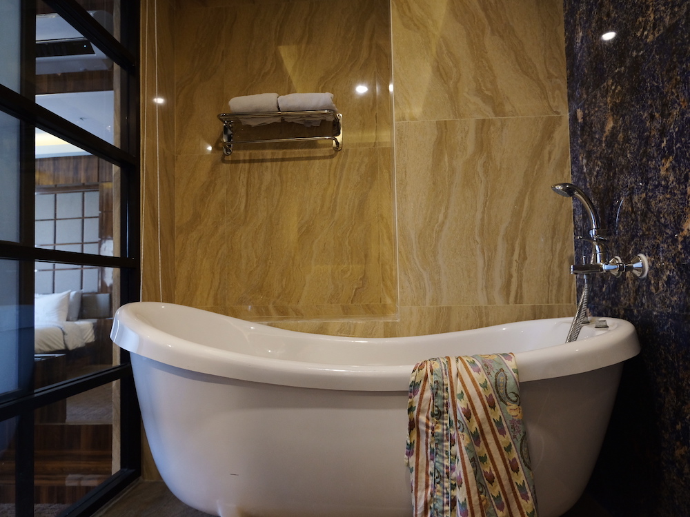 Royal Singosari Cendana